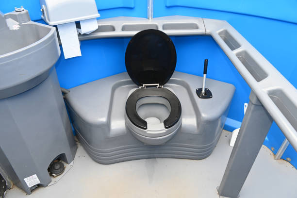 Best Handicap porta potty rental  in Dearborn Heights, MI