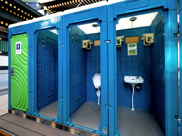 Best Luxury portable toilet rental  in Dearborn Heights, MI
